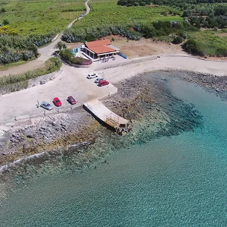 Family Friendly With A Swimming Pool Lumbarda, Korcula - 18727 Lumbarda